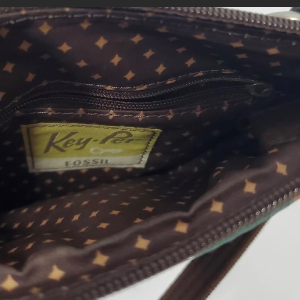 Euc Fossil Key Per Crossbody - image 7
